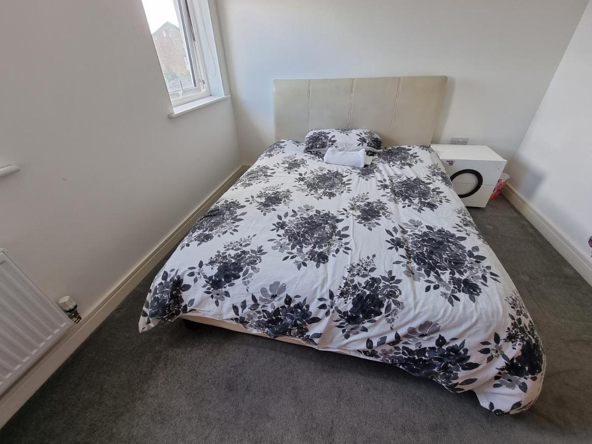 Kingsize Room Close To The A30 Camborne Pool Екстериор снимка